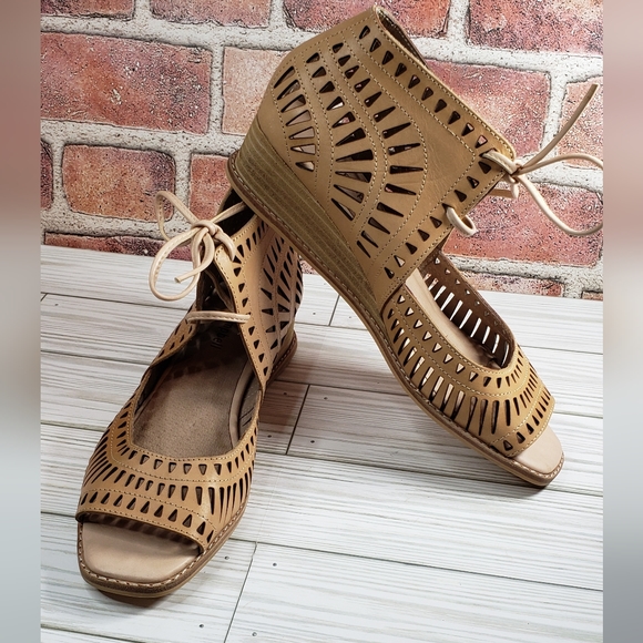 Jeffrey Campbell wedge-heeled open-toed women's shoes size 9 - Picture 4 of 13